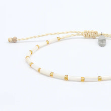 Load image into Gallery viewer, Cahaya Mother of Pearl Beaded Bracelet