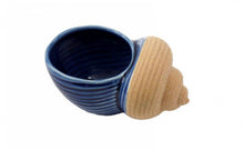 Load image into Gallery viewer, Conch Pot
