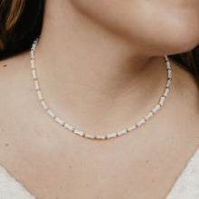 Load image into Gallery viewer, Mother of Pearl Necklace