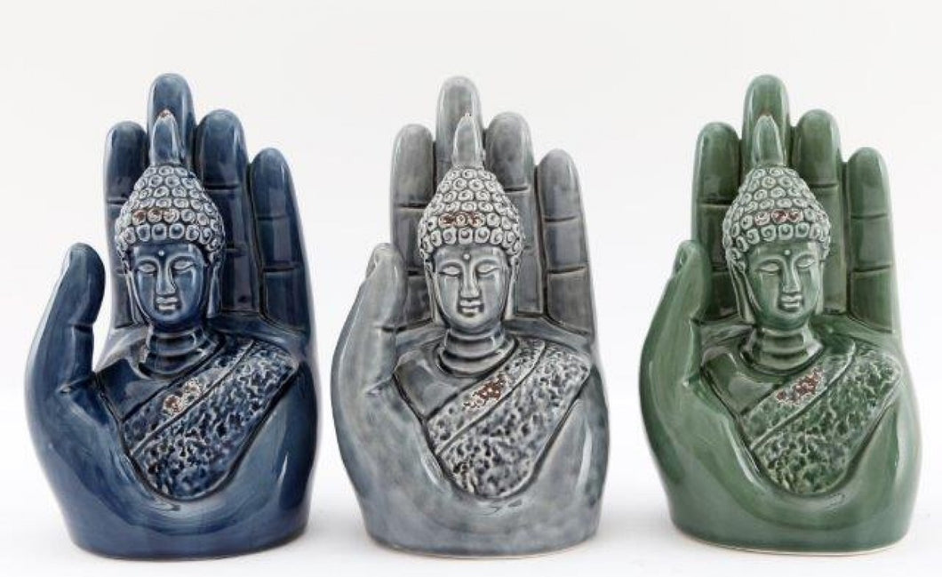 Buddha Figure In Hand 18x12cm