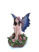 Load image into Gallery viewer, Flower Child 14cm