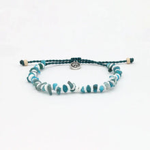 Load image into Gallery viewer, Shell Chip Beaded Bracelet - Blue

