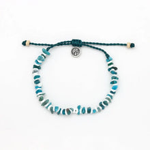 Load image into Gallery viewer, Shell Chip Beaded Bracelet - Blue

